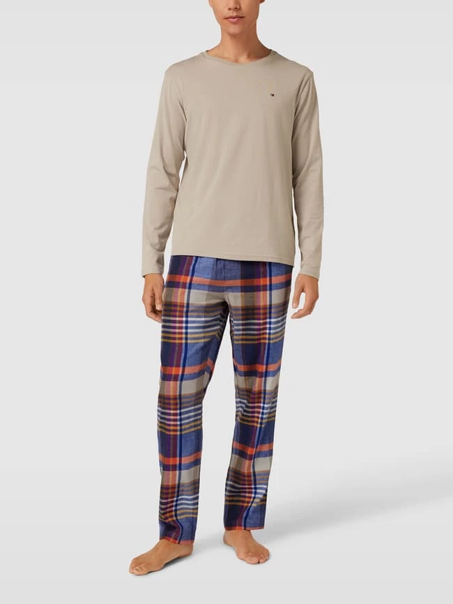 Beste Bewertungen von ✔️ Tommy Hilfiger Pyjama Mit Label-Details - Beige ⌛ 1 Beste Bewertungen von ✔️ Tommy Hilfiger Pyjama Mit Label-Details - Beige ⌛