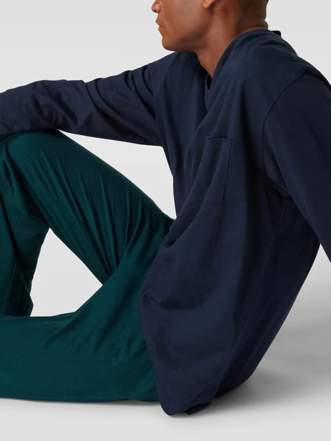 Brandneu ? Schiesser Pyjama Mit V-Ausschnitt Modell 'Essential' - Bottle ✨ 3 Brandneu ? Schiesser Pyjama Mit V-Ausschnitt Modell 'Essential' - Bottle ✨ – Bild 3